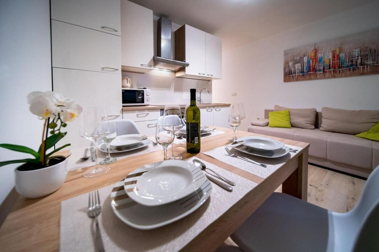Apartments Arbis Лопар Экстерьер фото