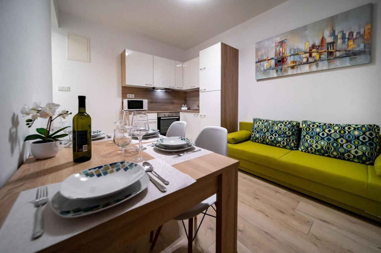 Apartments Arbis Лопар Экстерьер фото