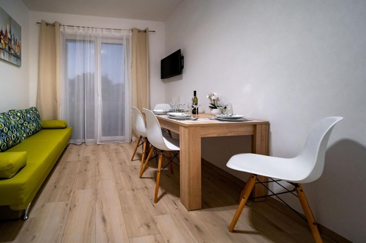 Apartments Arbis Лопар Экстерьер фото