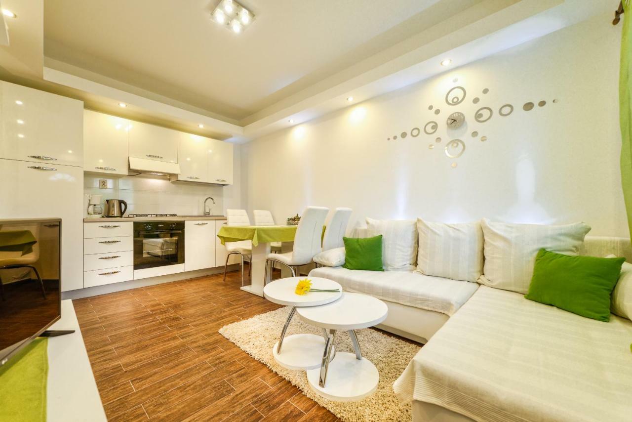 Apartments Arbis Лопар Экстерьер фото