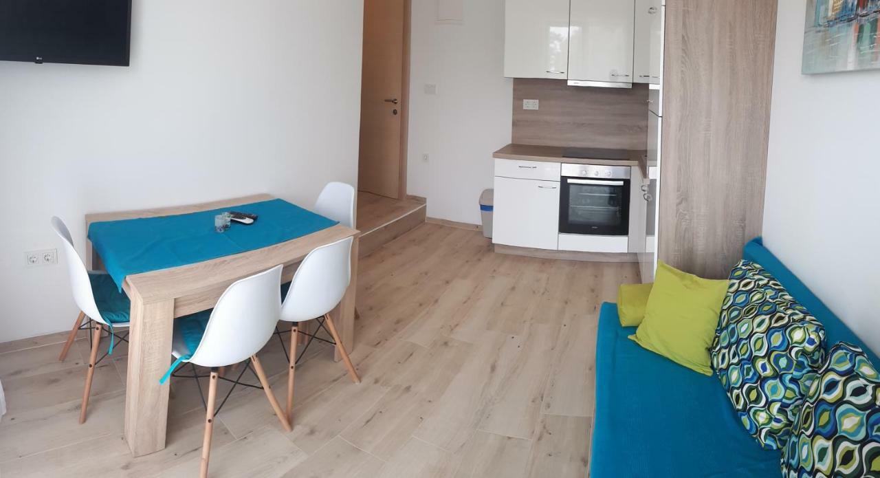 Apartments Arbis Лопар Экстерьер фото